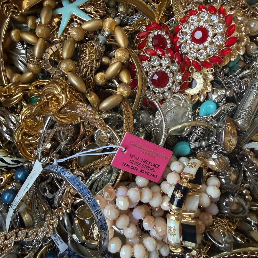 Jewelry hunt > $15 min purchase required
Thank you !